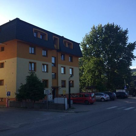 Beska Lejlighed Bešeňová Eksteriør billede