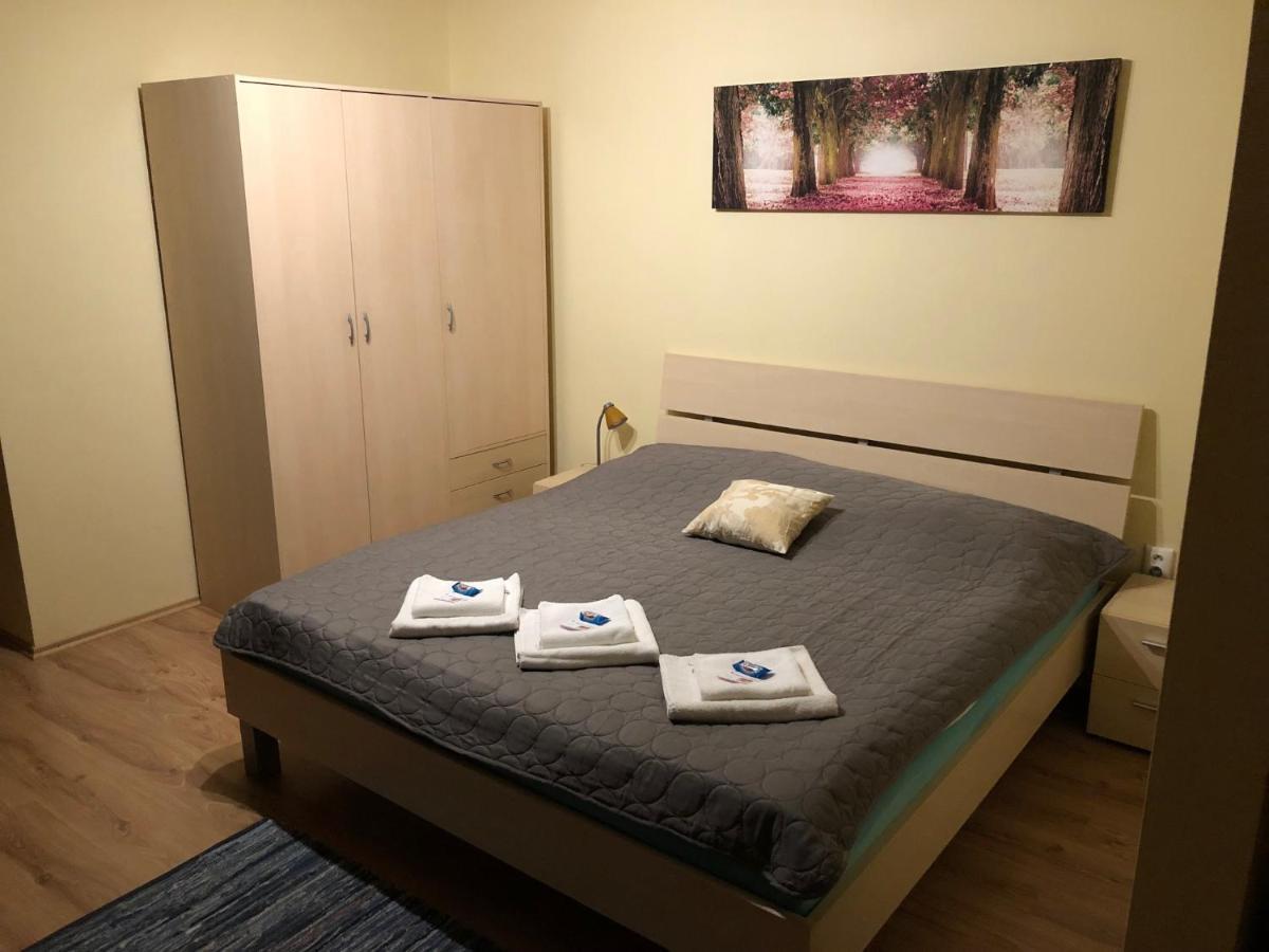 Beska Lejlighed Bešeňová Eksteriør billede